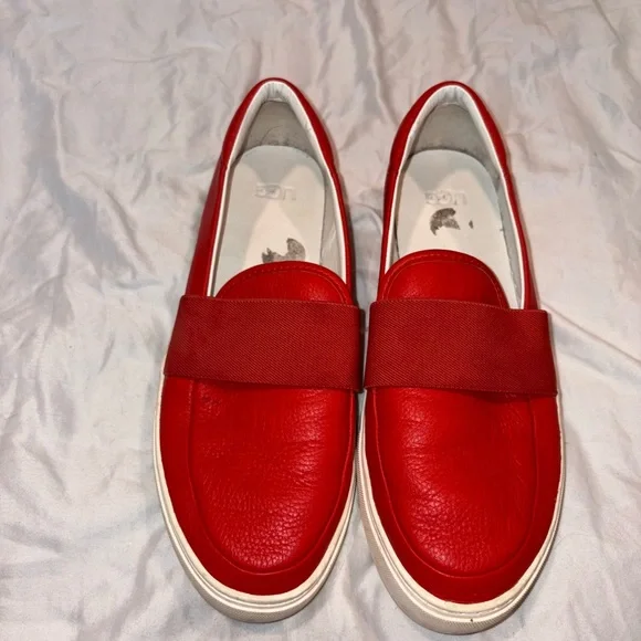 UGG Orange  Leather Sneakers - Picture 8 of 8